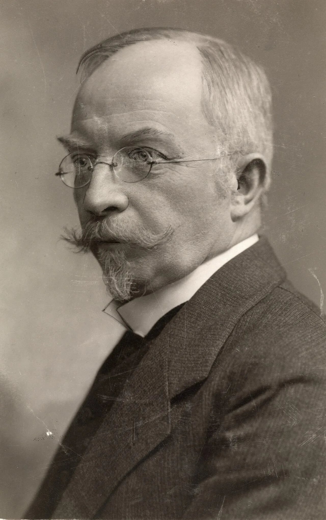 Porträt von Christian Sinding (1856–1941) – Gedenkseite
