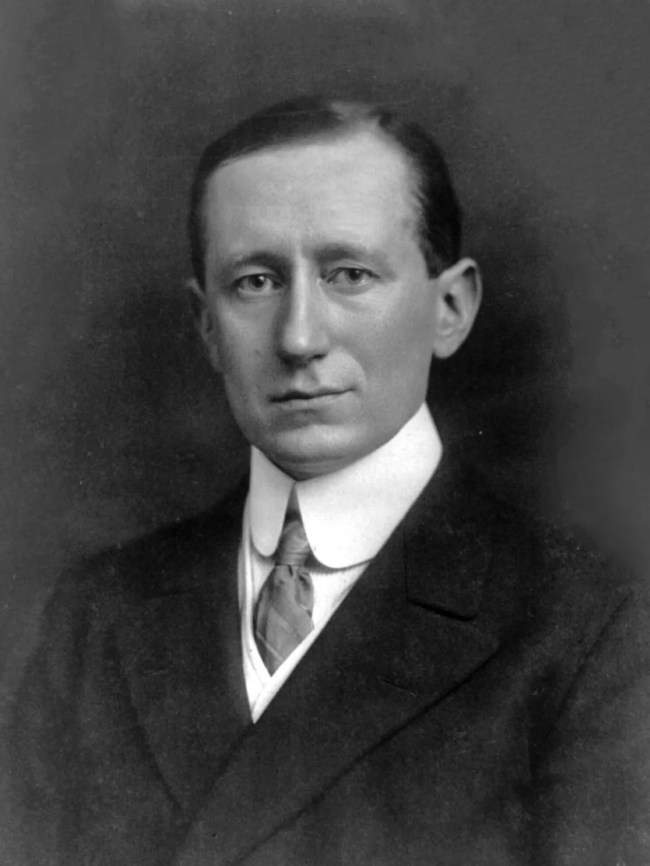 Portrait of Guglielmo Marconi (1874–1937) – memorial page