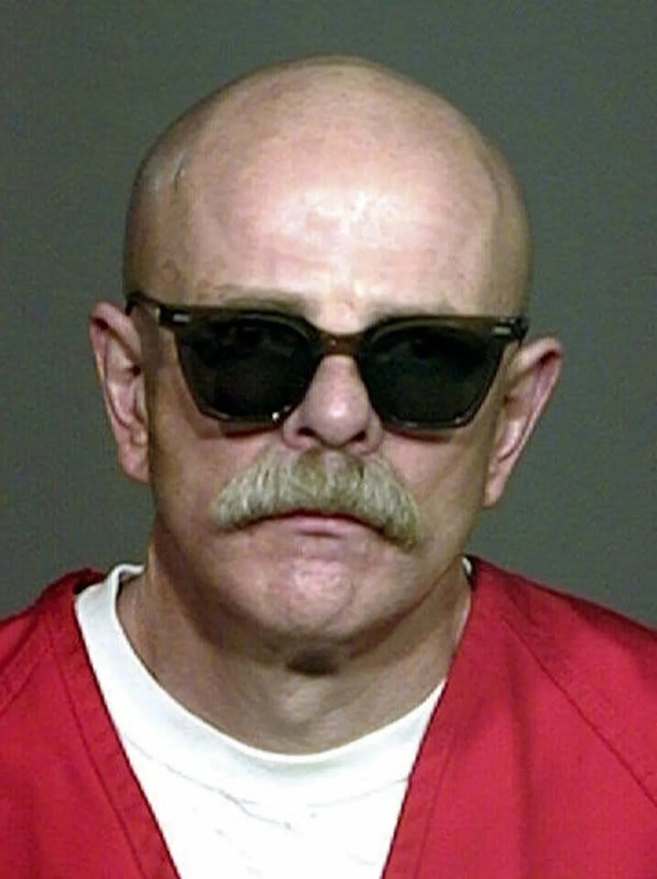 Portrait of Barry Mills (1948–2018) – memorial page