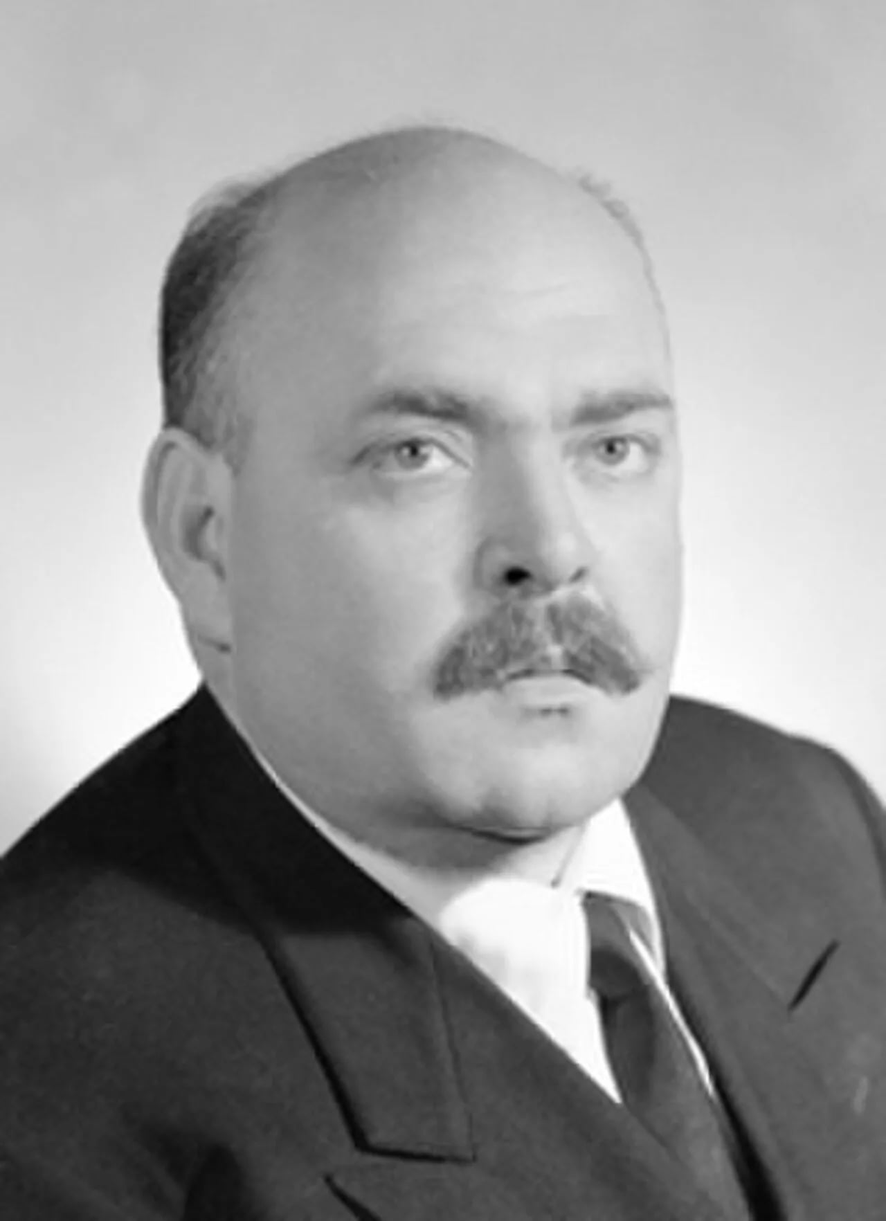 Portrait of Carlo Stagno Villadicani d'Alcontres (1912–1955) – memorial page