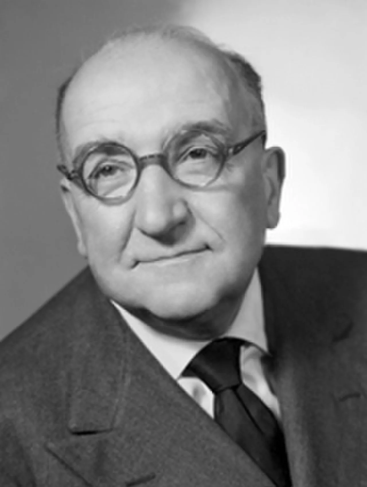 Porträt von Adone Zoli (1887–1960) – Gedenkseite