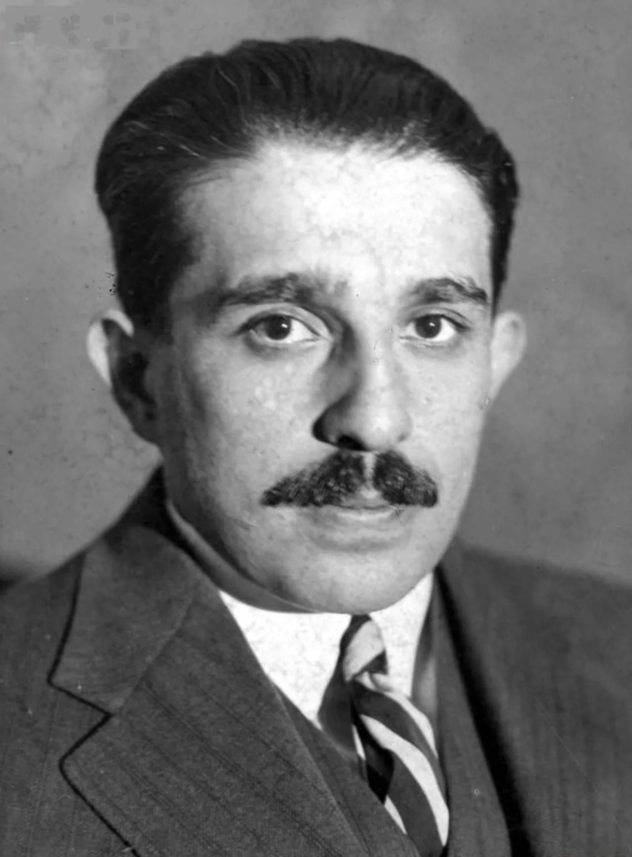 Portrait of Marian Hemar (1901–1972) – memorial page
