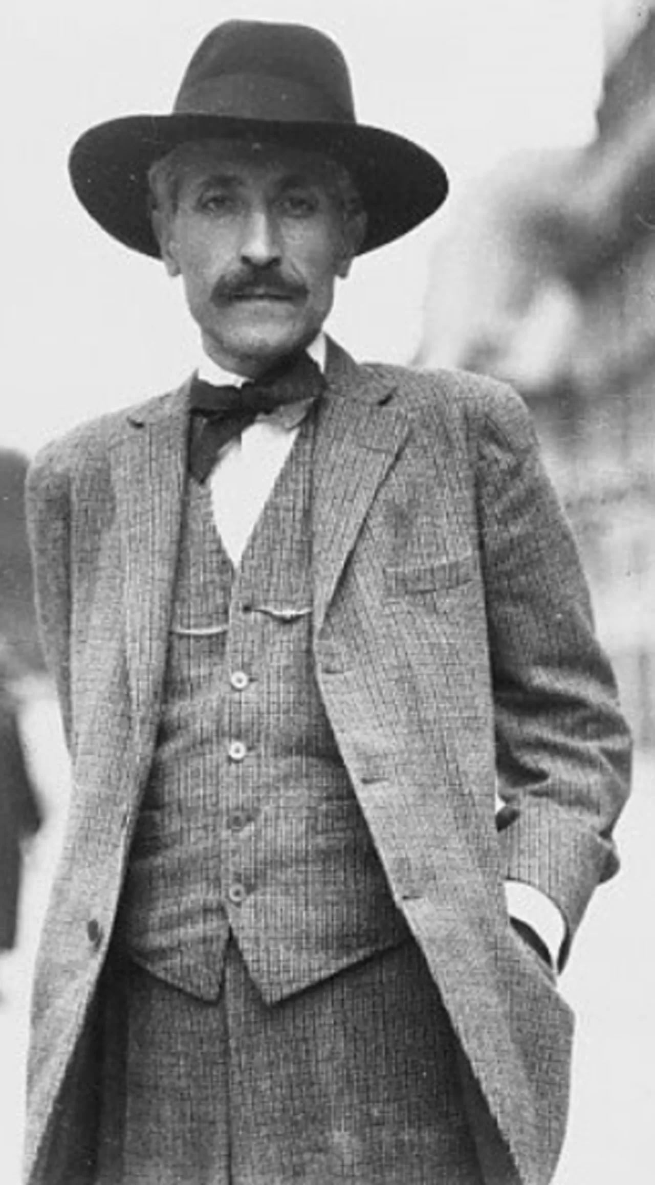 Portrait of René Sudre (1880–1968) – memorial page