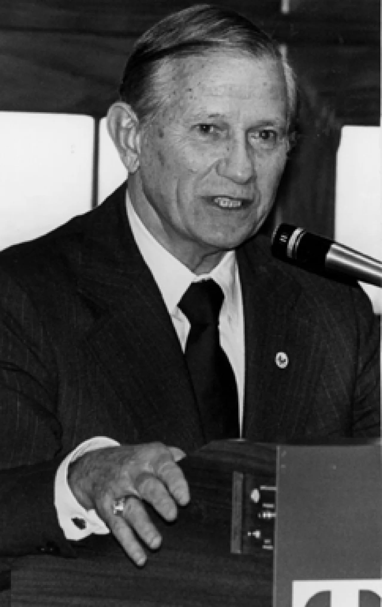 Porträt von John Volpe (1908–1994) – Gedenkseite