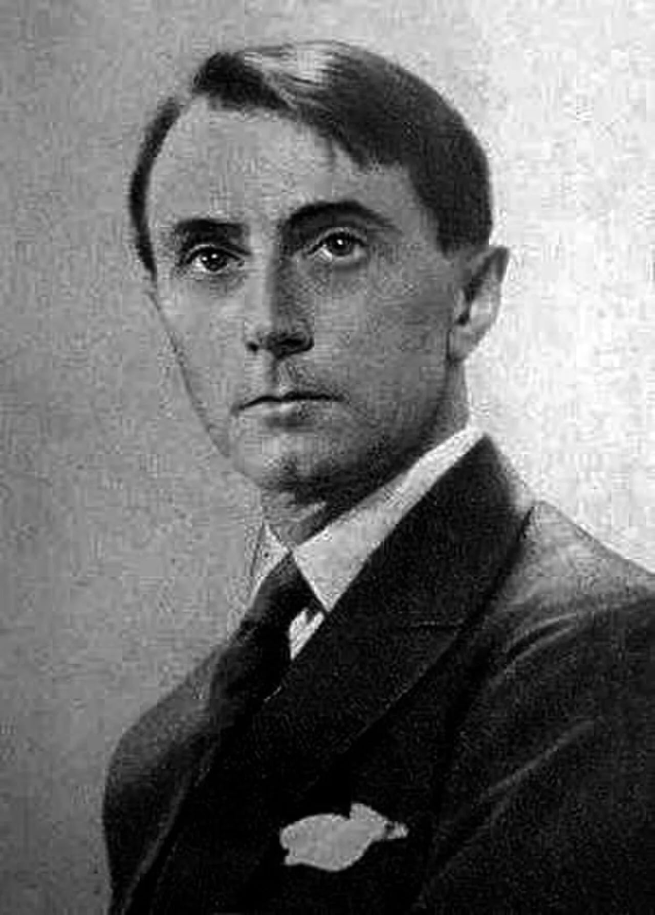 Portrait of Louis Durey (1888–1979) – memorial page