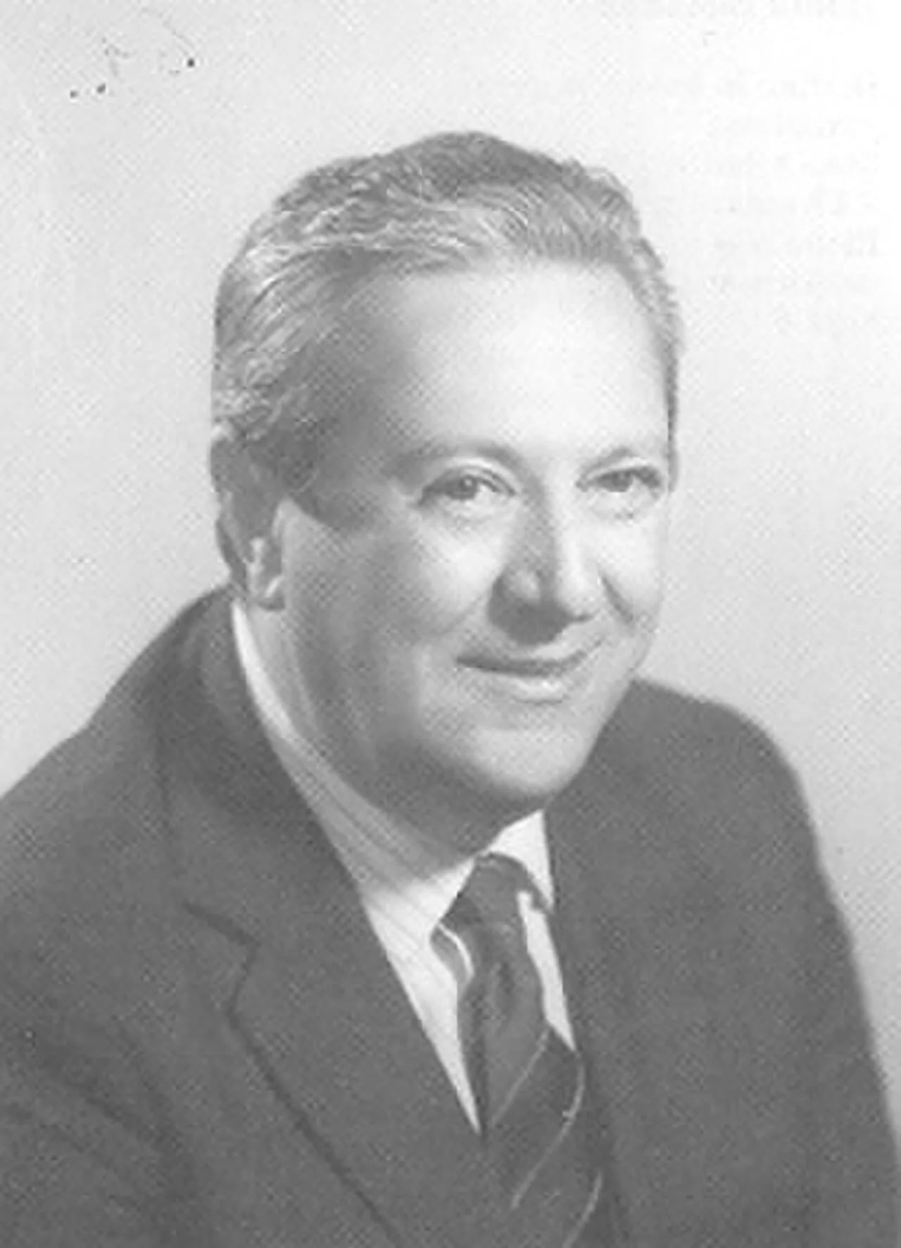 Portrait of Costantino Belluscio (1930–2010) – memorial page