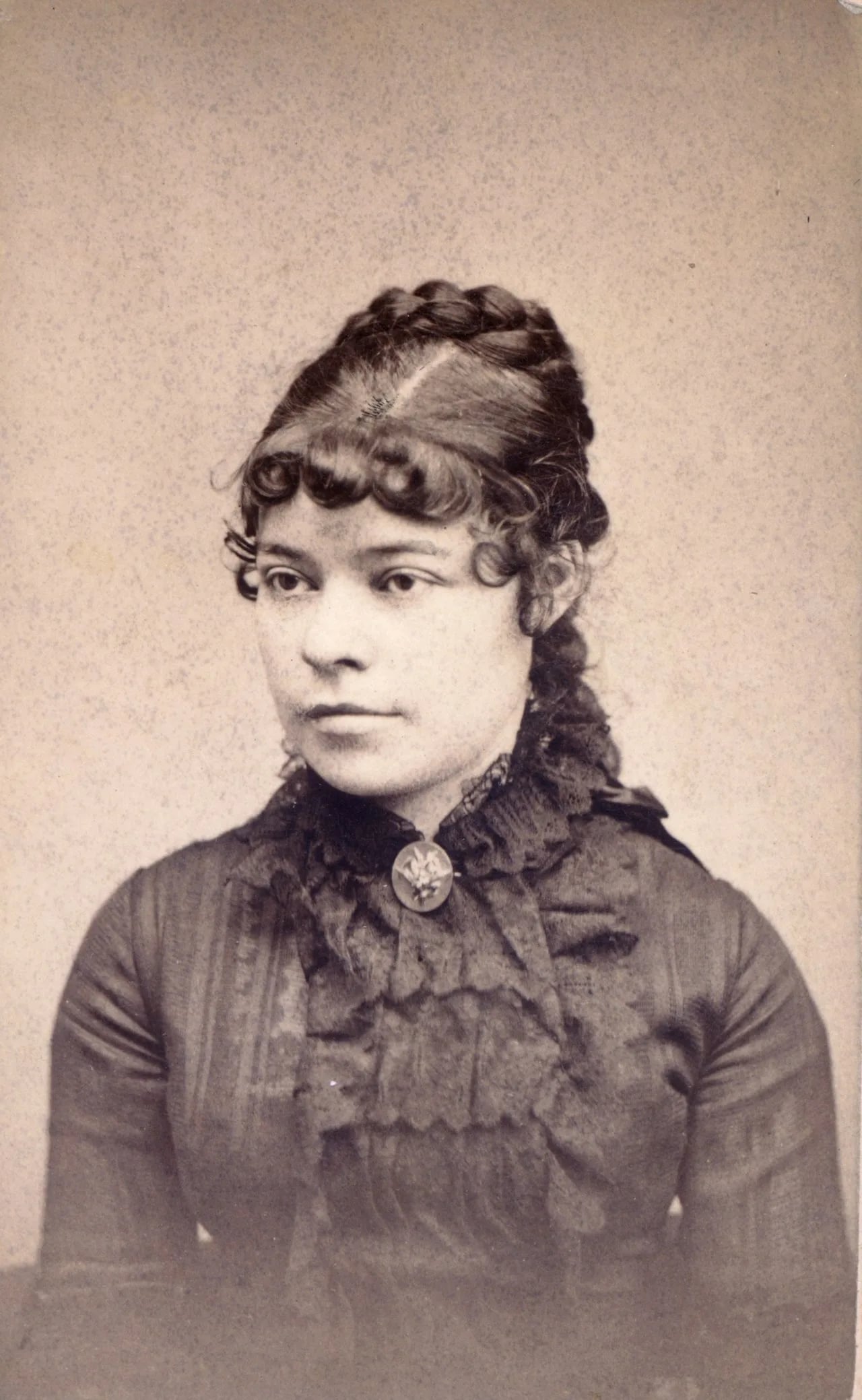 Portrait of Thekla M. Bernays (1856–1931) – memorial page