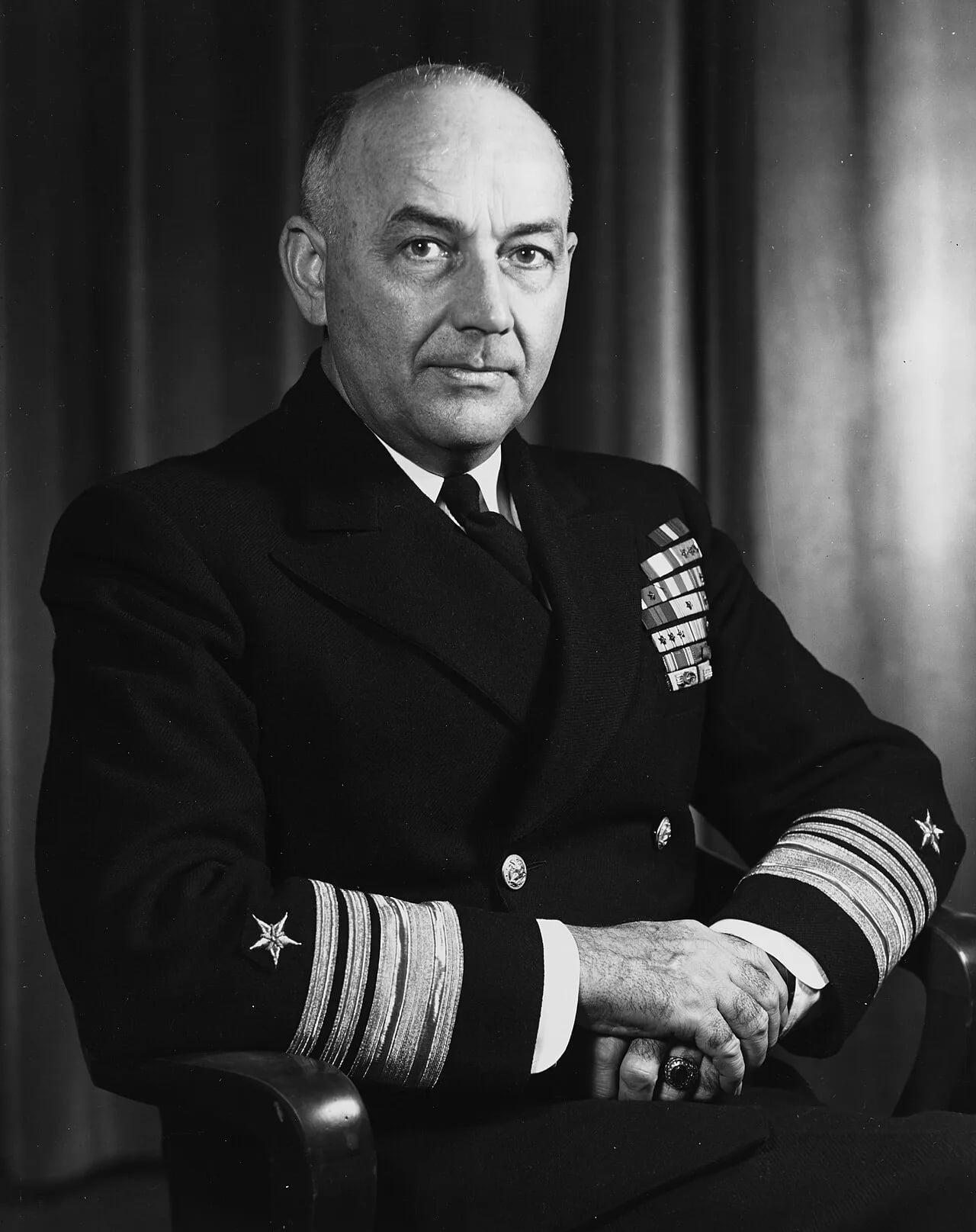 Portrait of Arthur Dewey Struble (1894–1983) – memorial page