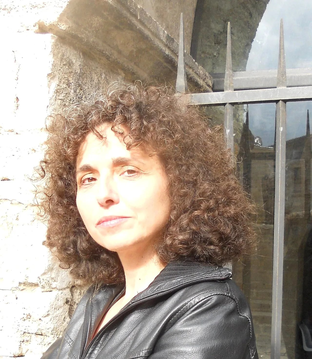 Porträt von Delia Vaccarello (1960–2019) – Gedenkseite