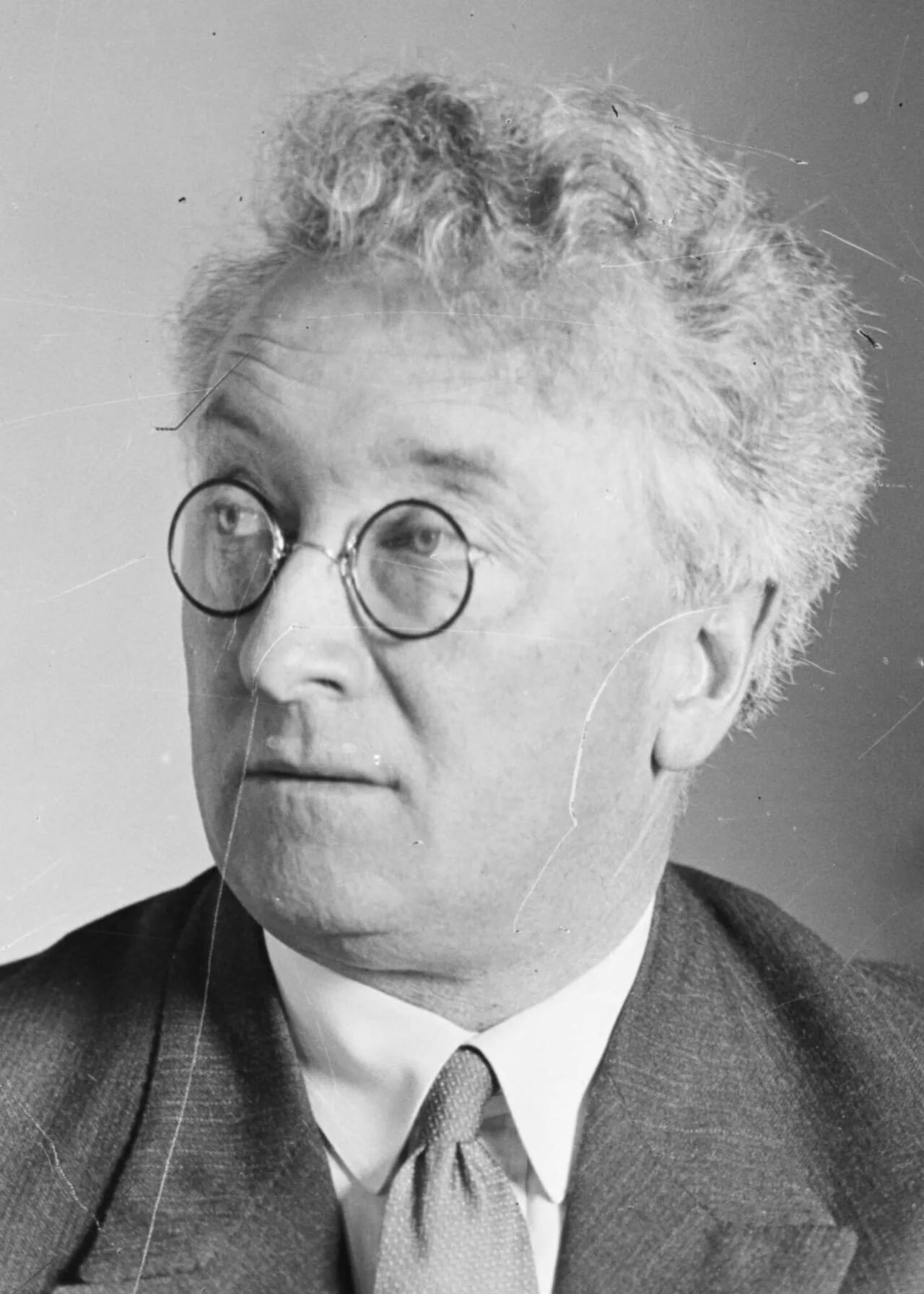 Portrait of Joseph Lyons (1879–1939) – memorial page