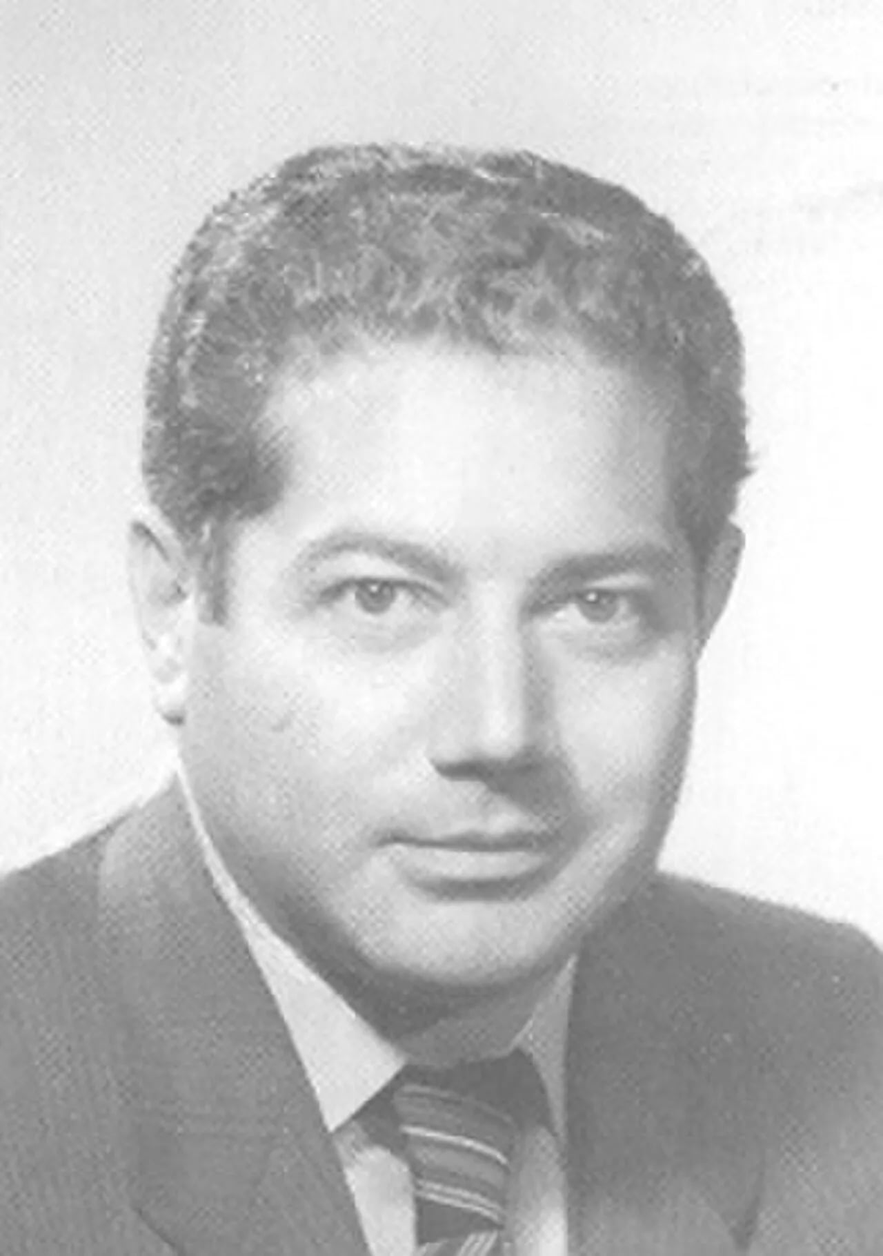 Portrait of Domenico Mennitti (1939–2014) – memorial page