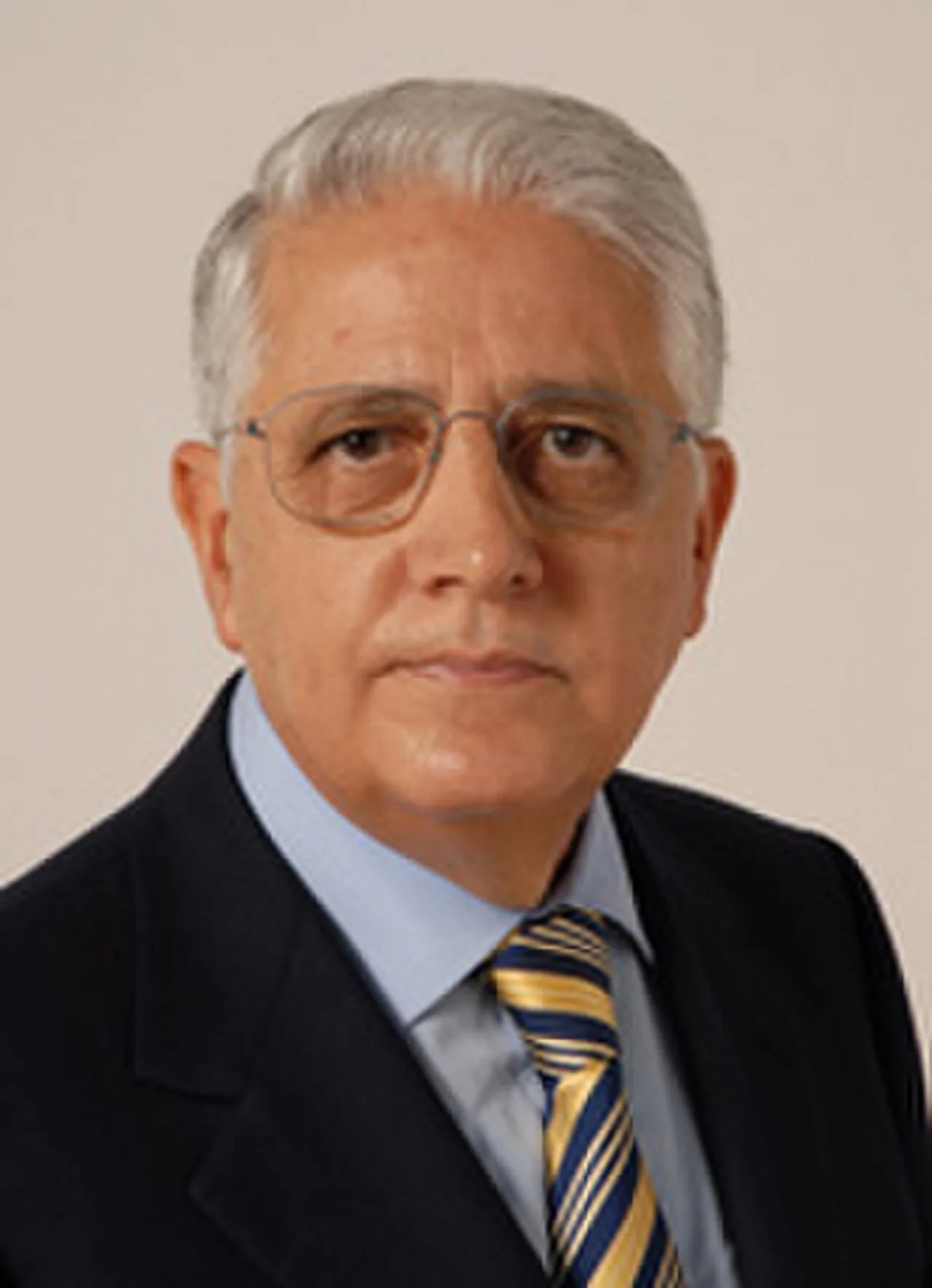 Porträt von Emanuele Sanna (1943–2012) – Gedenkseite