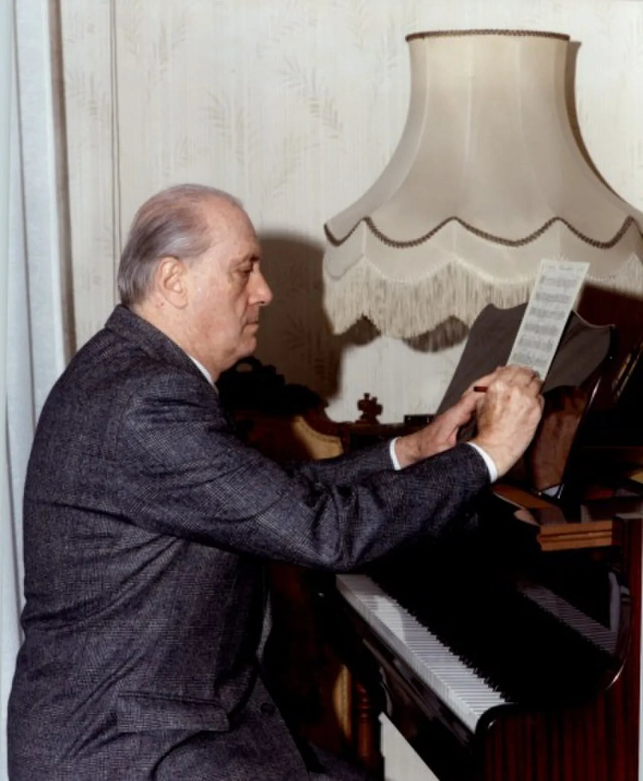 Portrait of Emilio Grimaldi (1921–2006) – memorial page