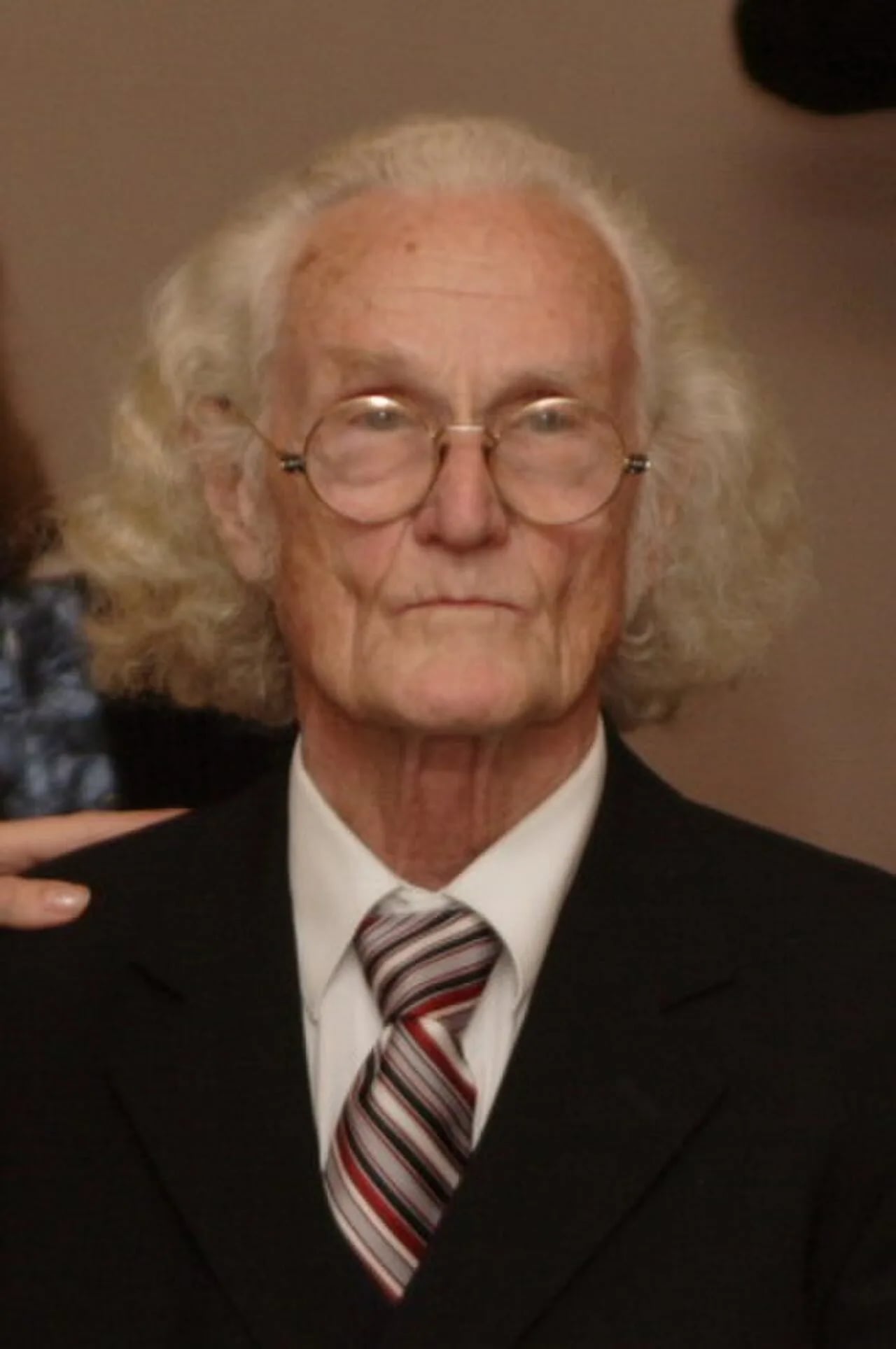 Porträt von Endel Taniloo (1923–2019) – Gedenkseite