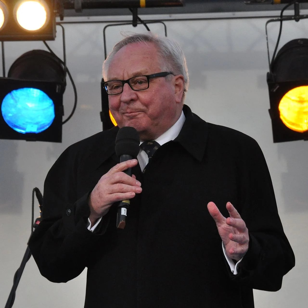 Porträt von Erkki Toivanen (1938–2011) – Gedenkseite