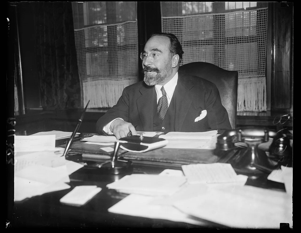 Porträt von Fernando de los Ríos (1879–1949) – Gedenkseite