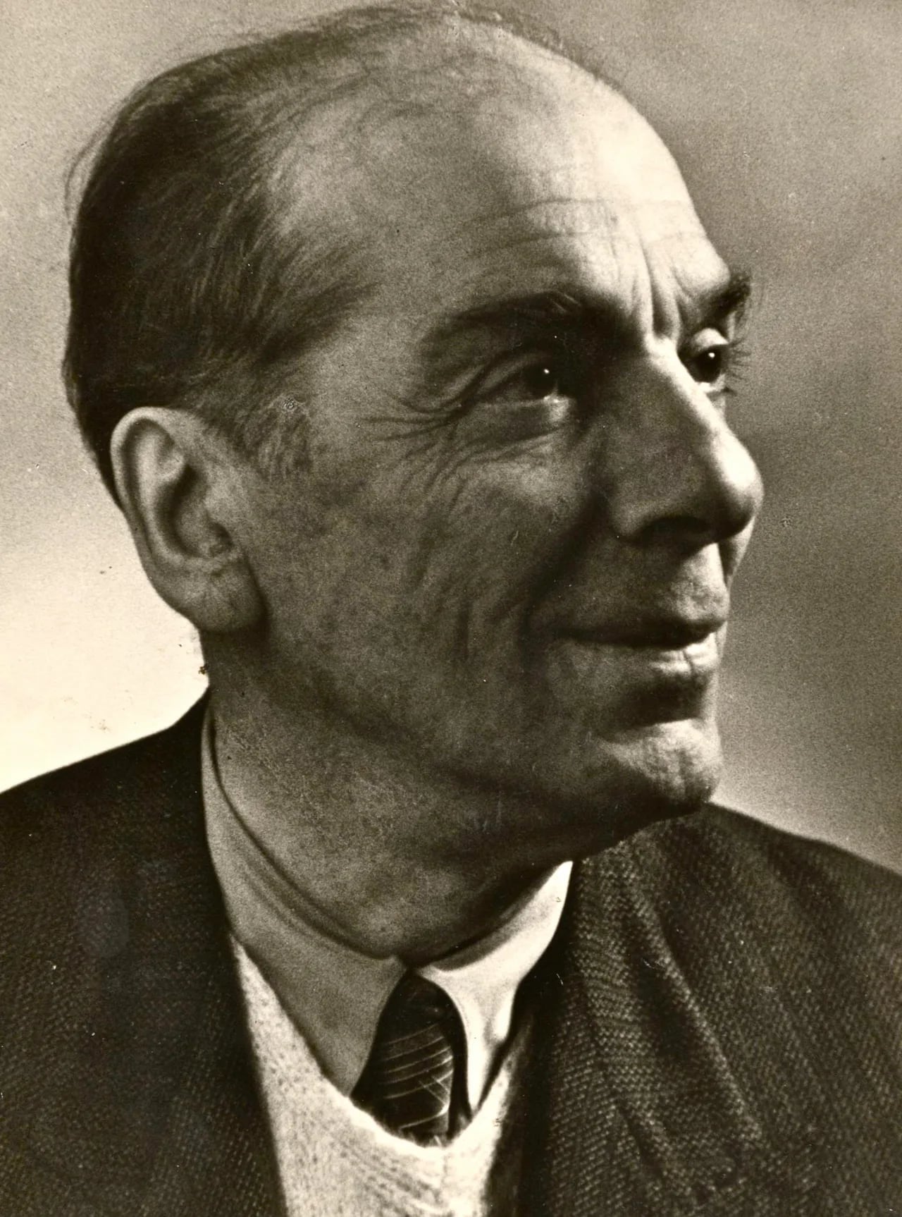 Portrait of Barsegh Kanachyan (1885–1967) – memorial page