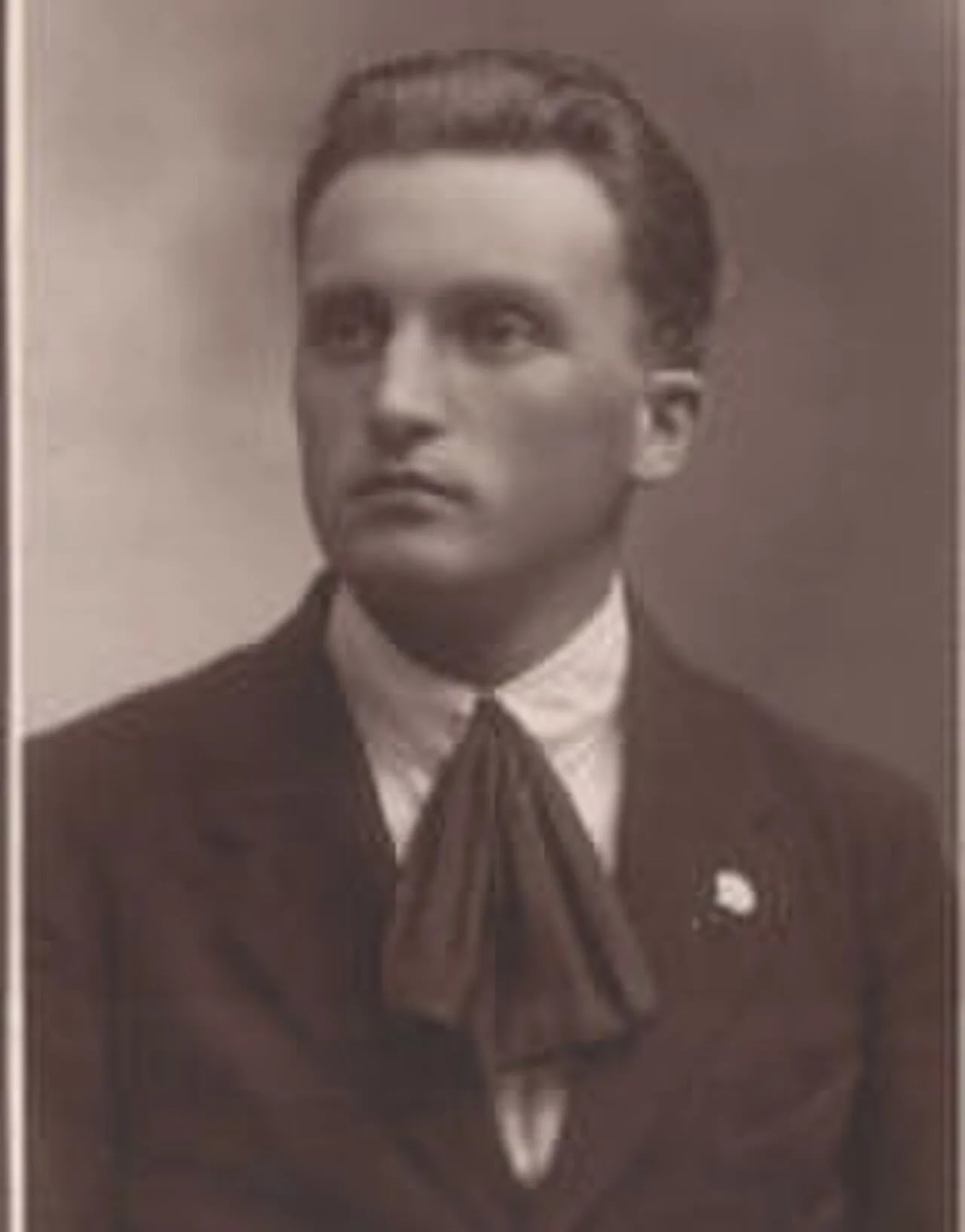 Portrait of Ferruccio Ghinaglia (1899–1921) – memorial page