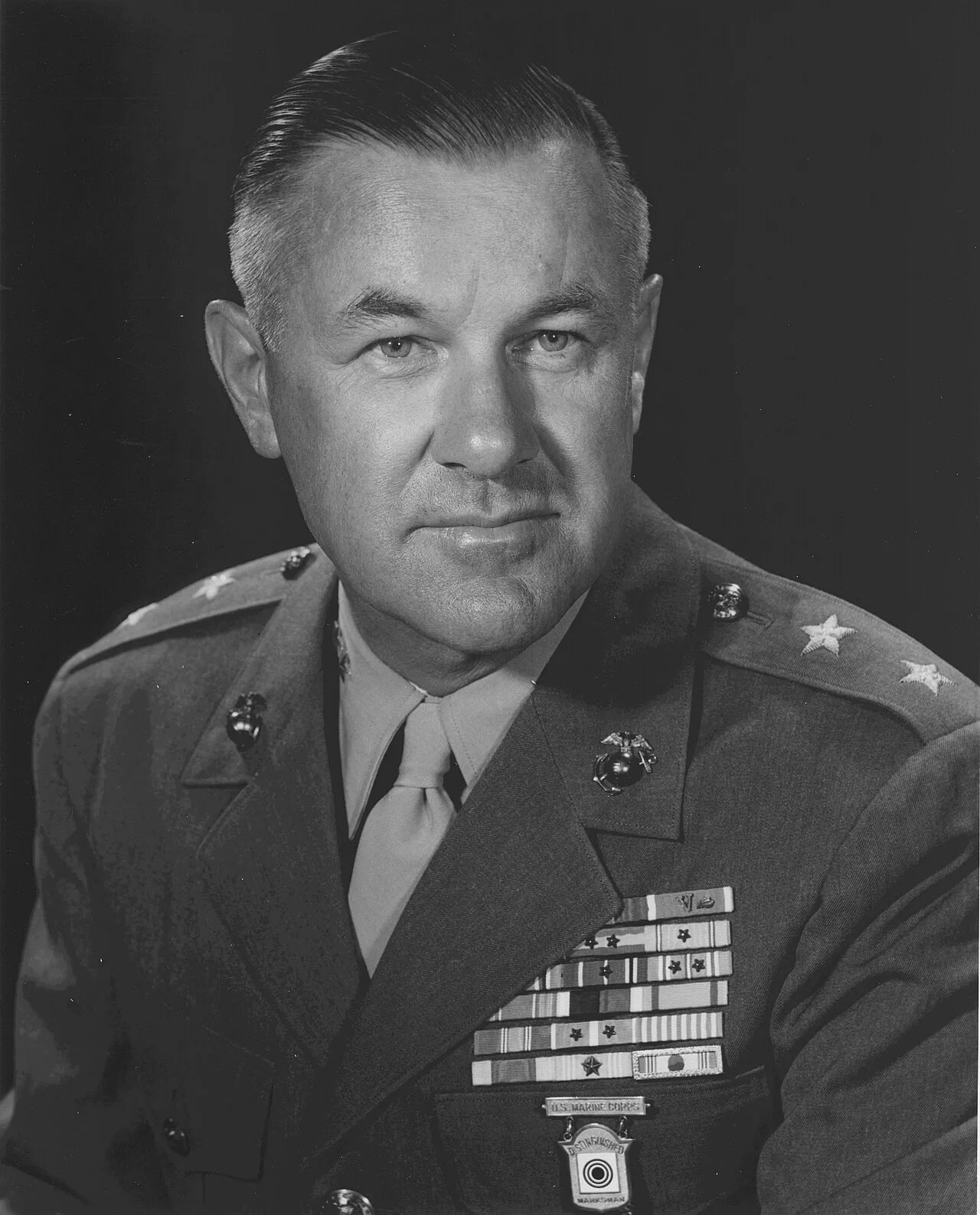 Portrait of Robert O. Bare (1901–1980) – memorial page