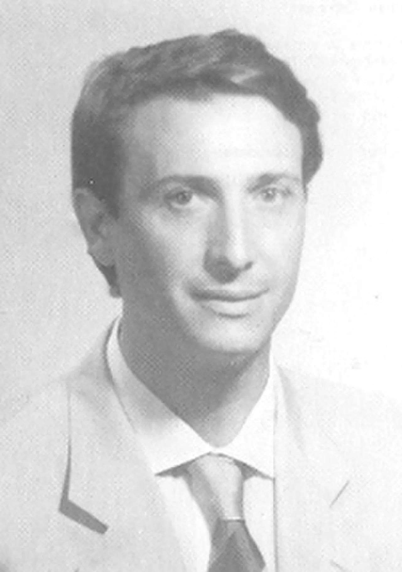 Portrait of Francesco Cafarelli (1942–2017) – memorial page