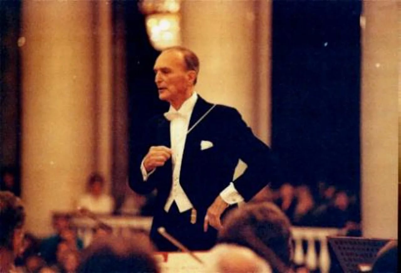 Portrait of Francesco Mander (1915–2004) – memorial page