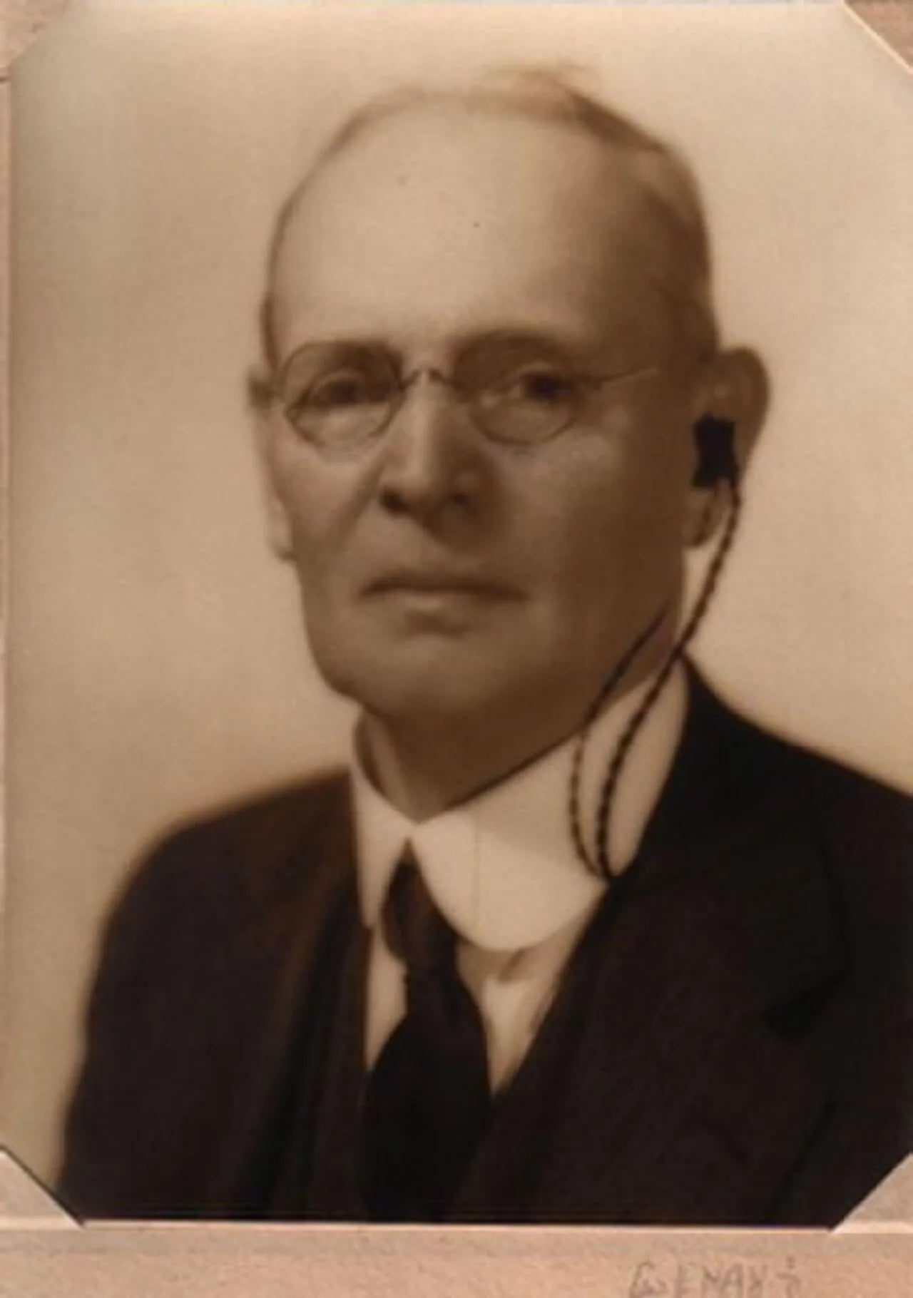 Portrait of Robert Grant Aitken (1864–1951) – memorial page