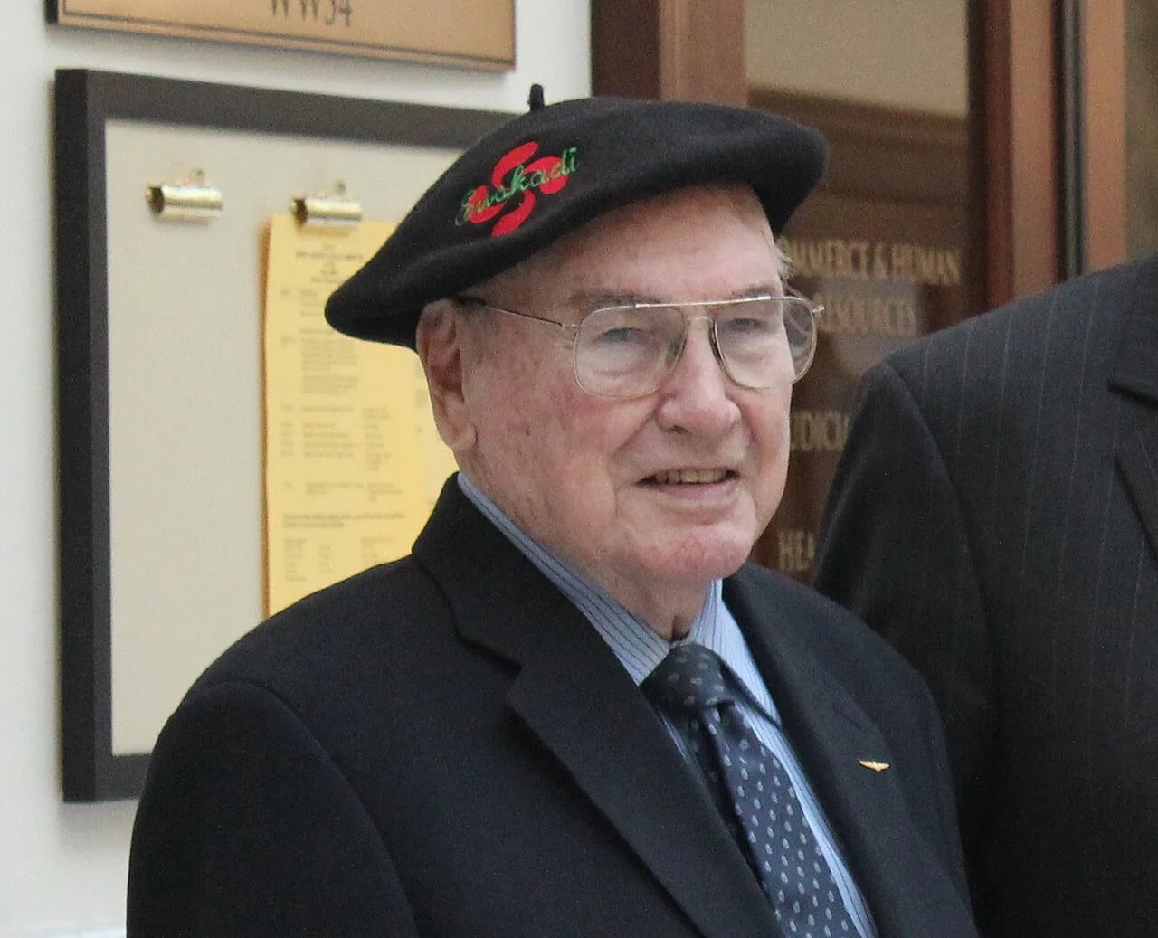 Porträt von Pete T. Cenarrusa (1917–2013) – Gedenkseite