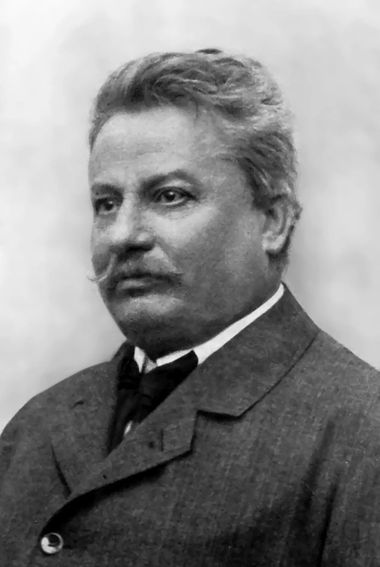 Porträt von Giovanni Pascoli (1855–1912) – Gedenkseite