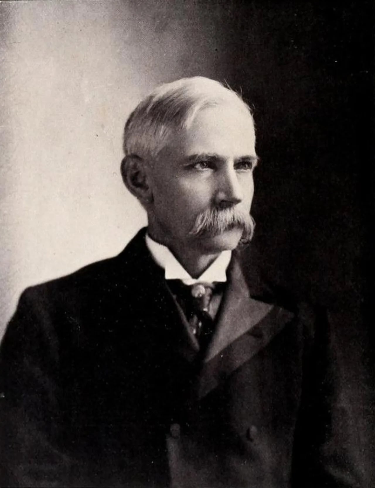 Porträt von William L. Wilson (1843–1900) – Gedenkseite