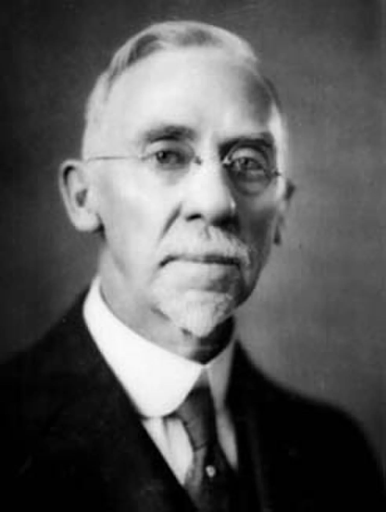 Portrait of Herbert Ellsworth Slaught (1861–1937) – memorial page