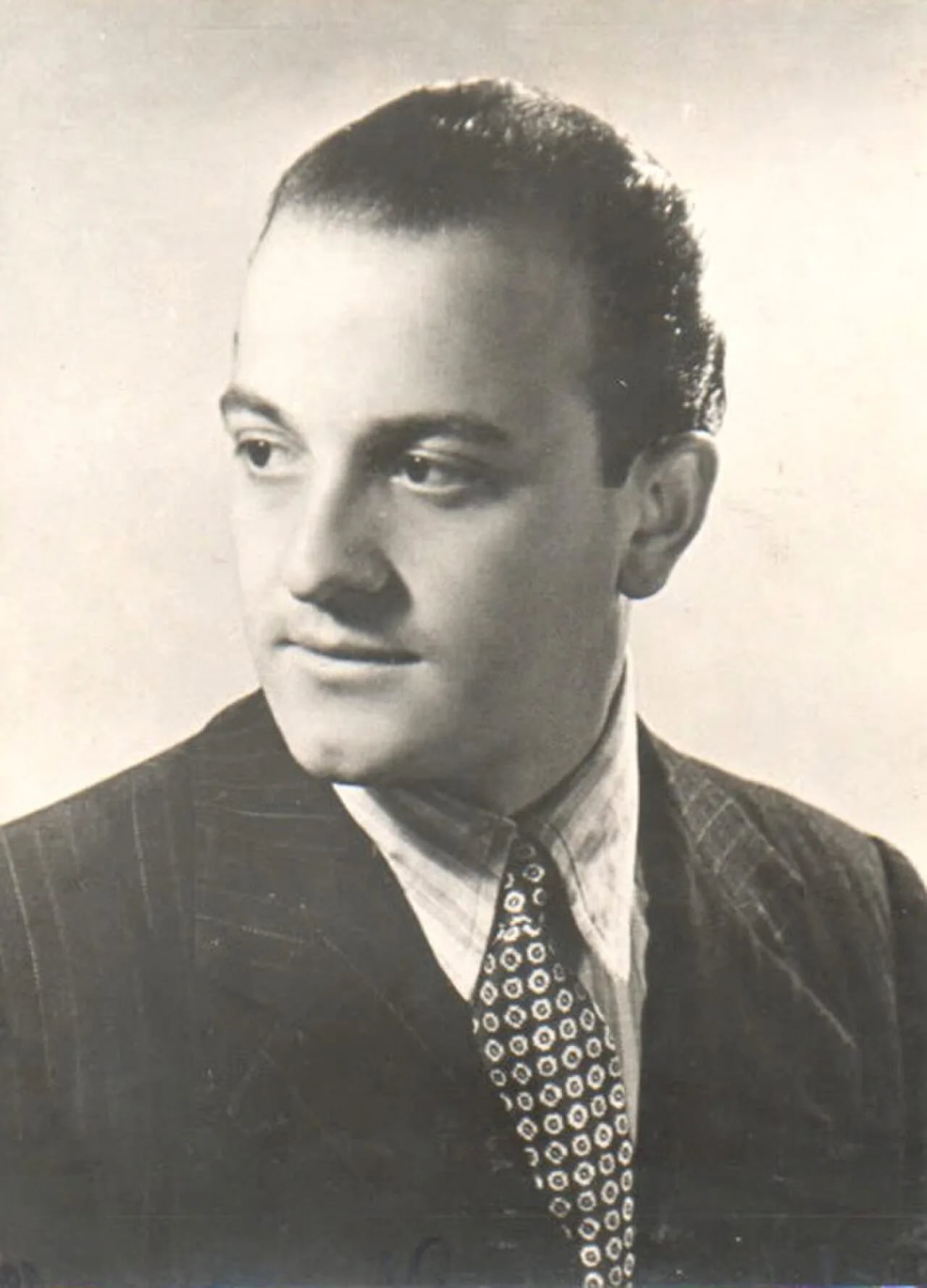 Porträt von Gianni Ravera (1920–1986) – Gedenkseite