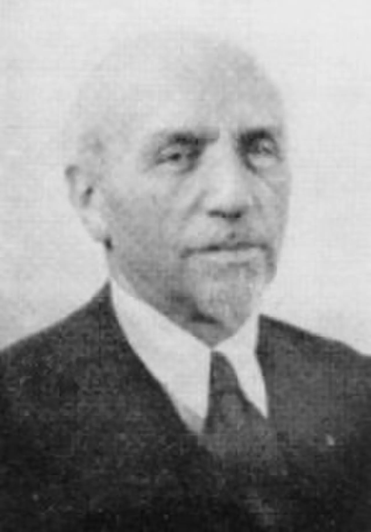Portrait of Giovanni Battista Bertone (1874–1969) – memorial page