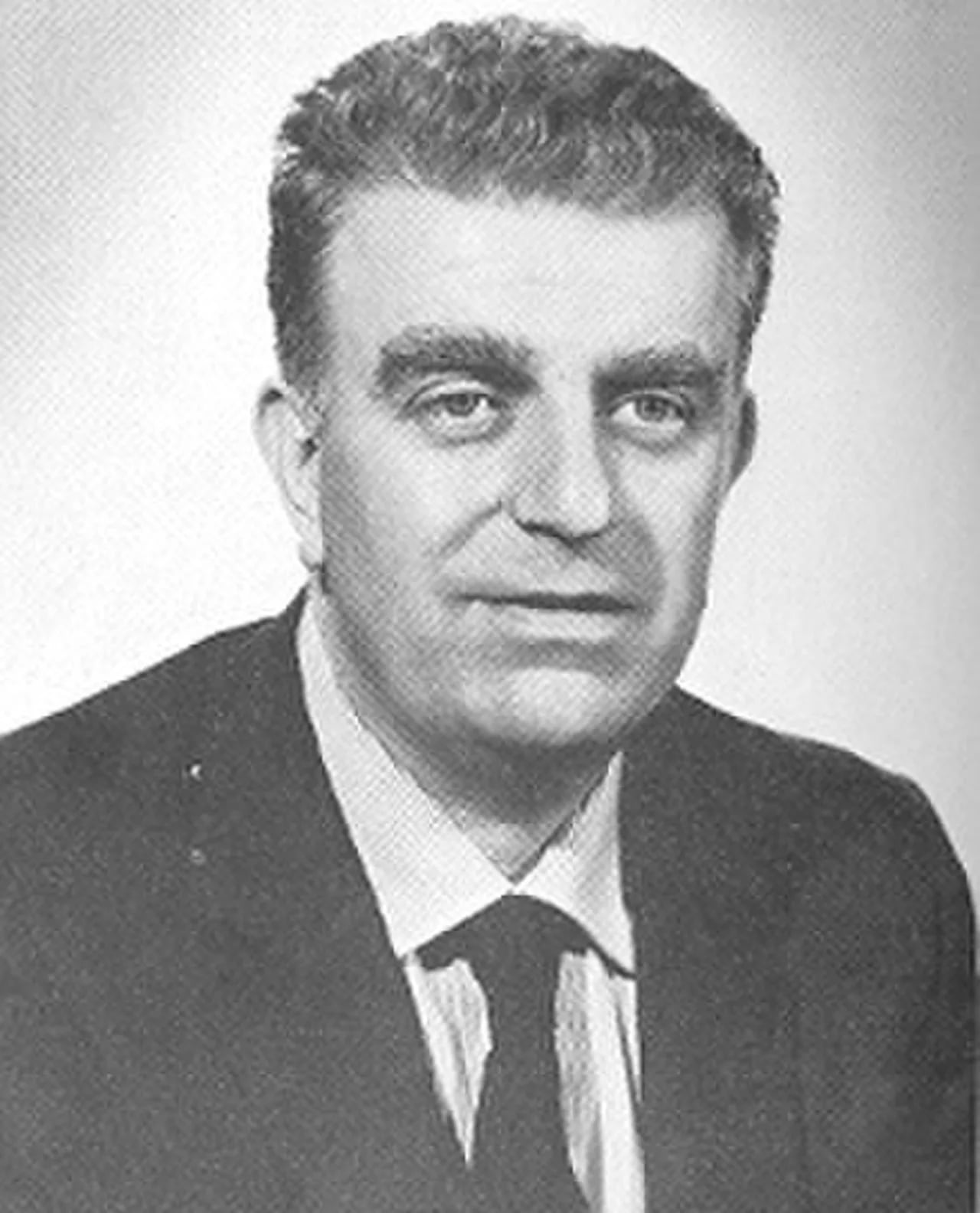 Portrait of Giovanni Porcellana (1928–2012) – memorial page