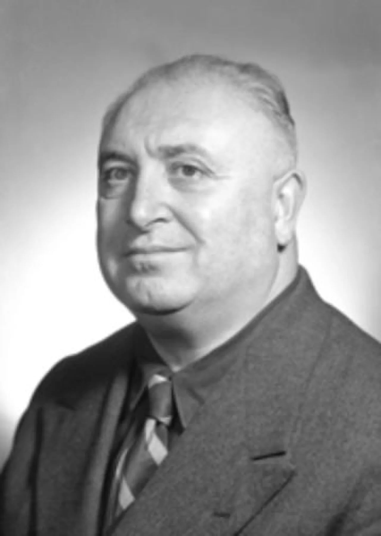 Portrait of Giovanni Roveda (1894–1962) – memorial page
