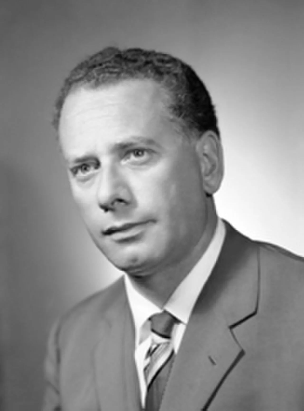 Portrait of Giuseppe Di Prisco (1917–1996) – memorial page