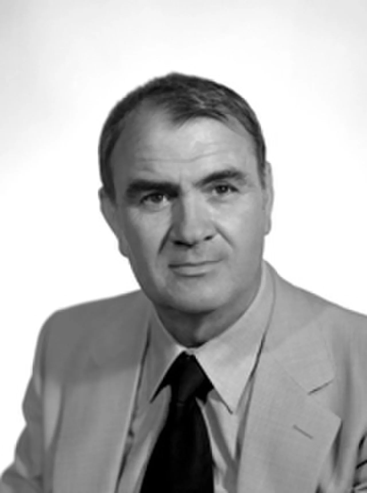 Porträt von Giuseppe Fiori (1923–2003) – Gedenkseite