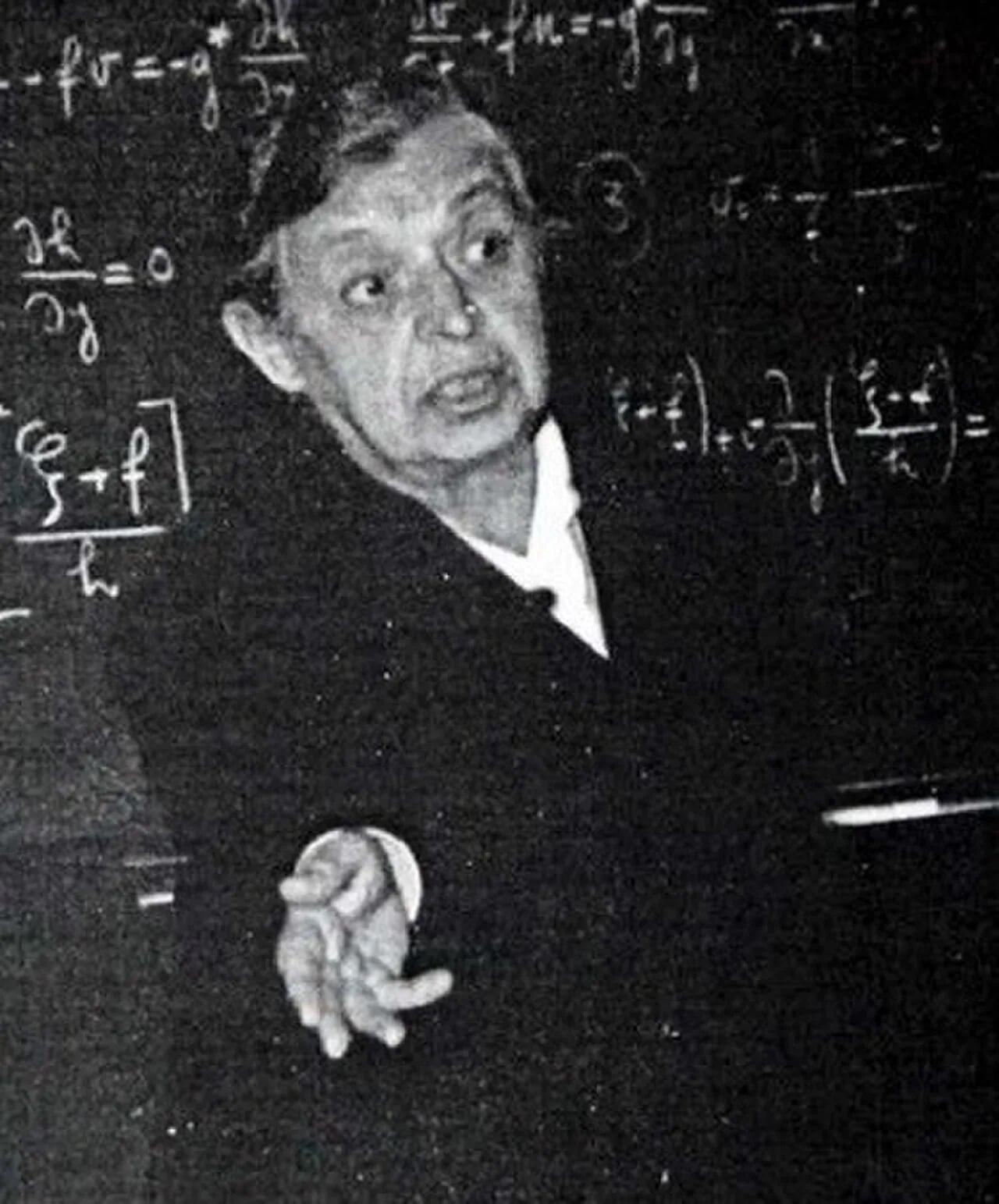 Portrait of Giuseppina Aliverti (1894–1982) – memorial page