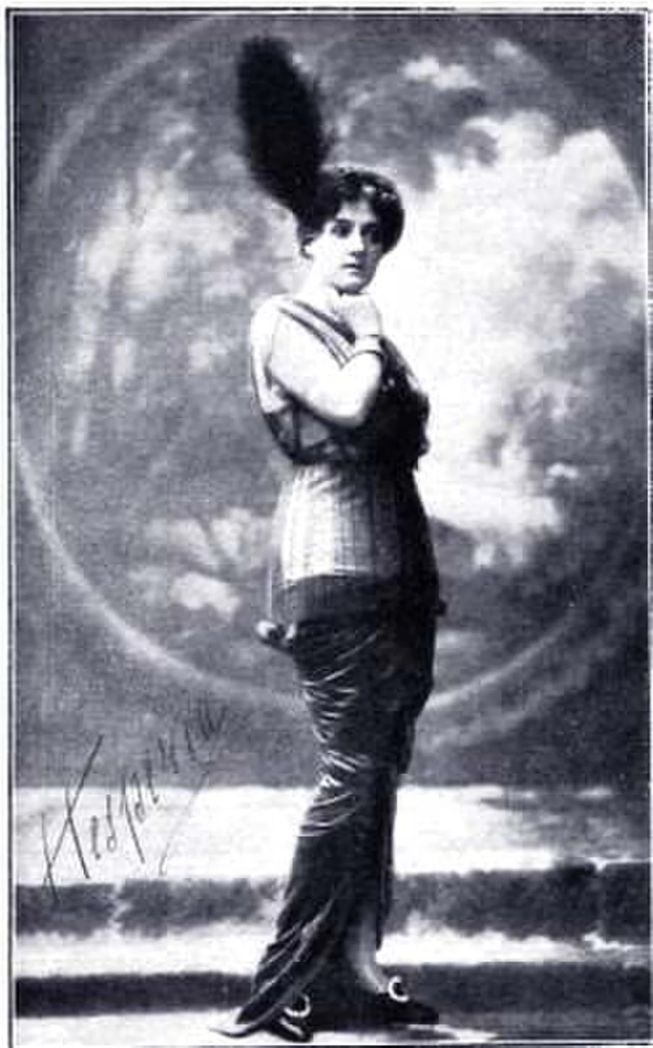 Portrait of Hesperia (1885–1959) – memorial page