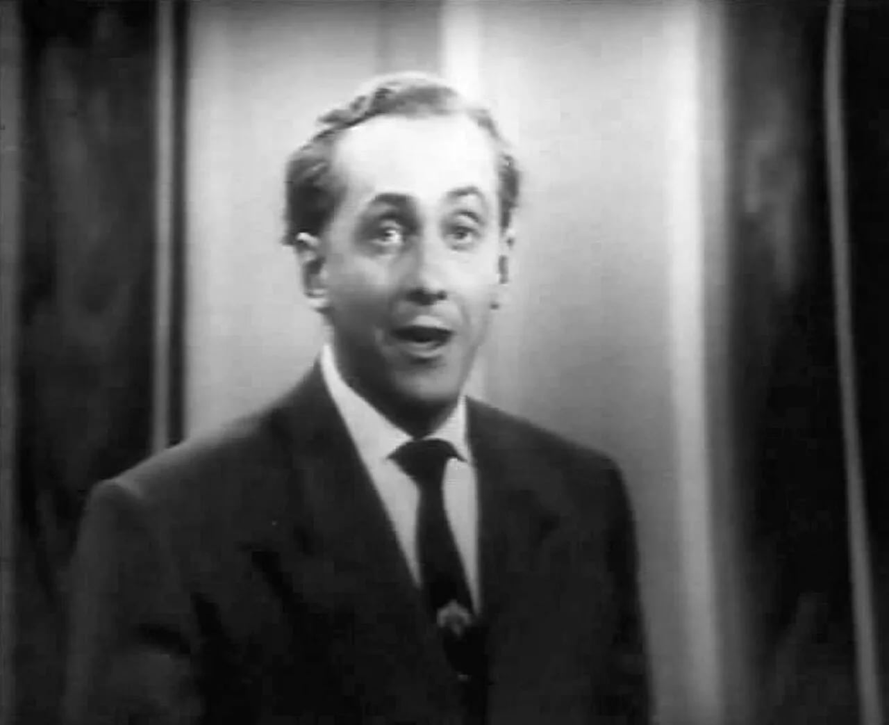Portrait of Hughie Green (1920–1997) – memorial page