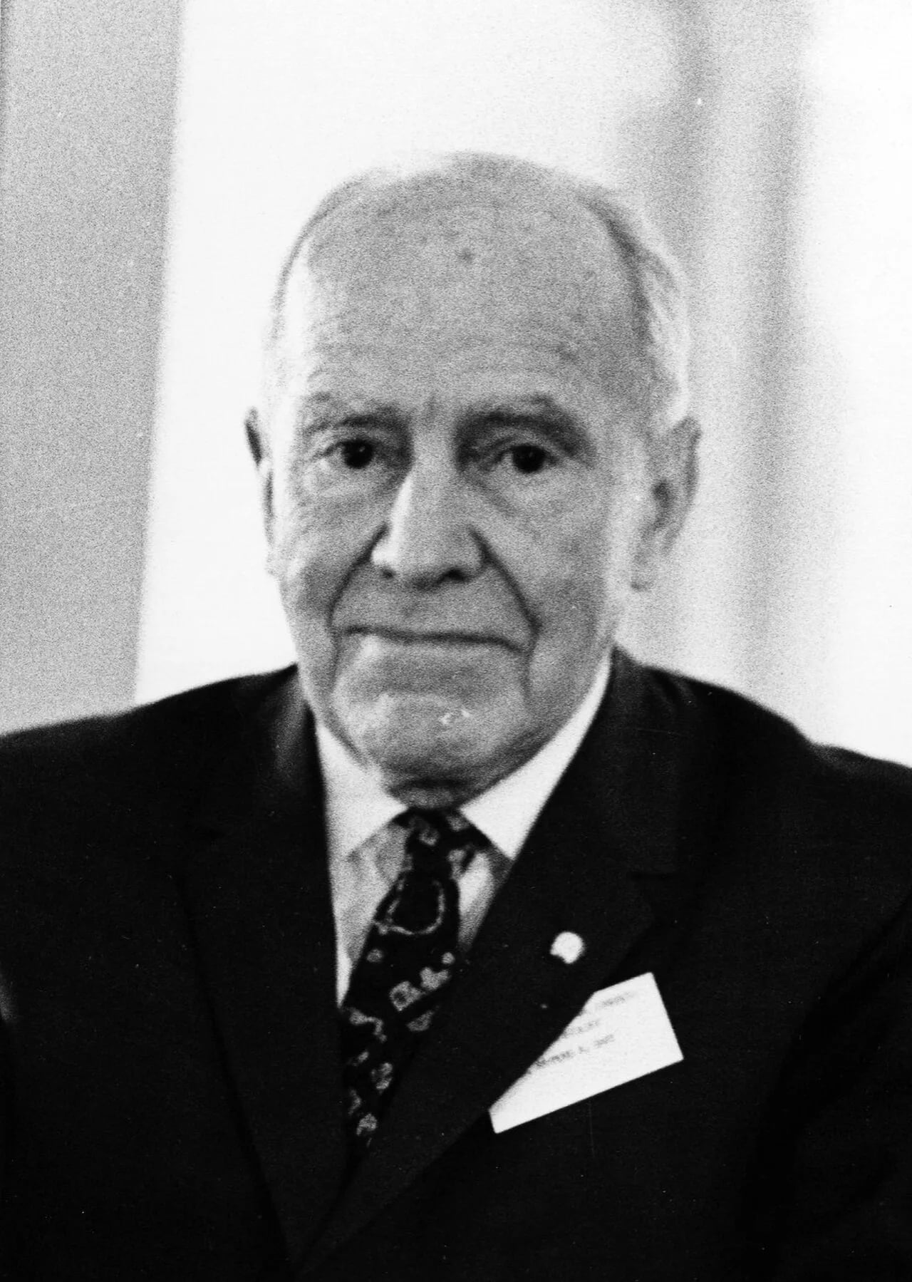 Portrait of Raymond Dart (1893–1988) – memorial page