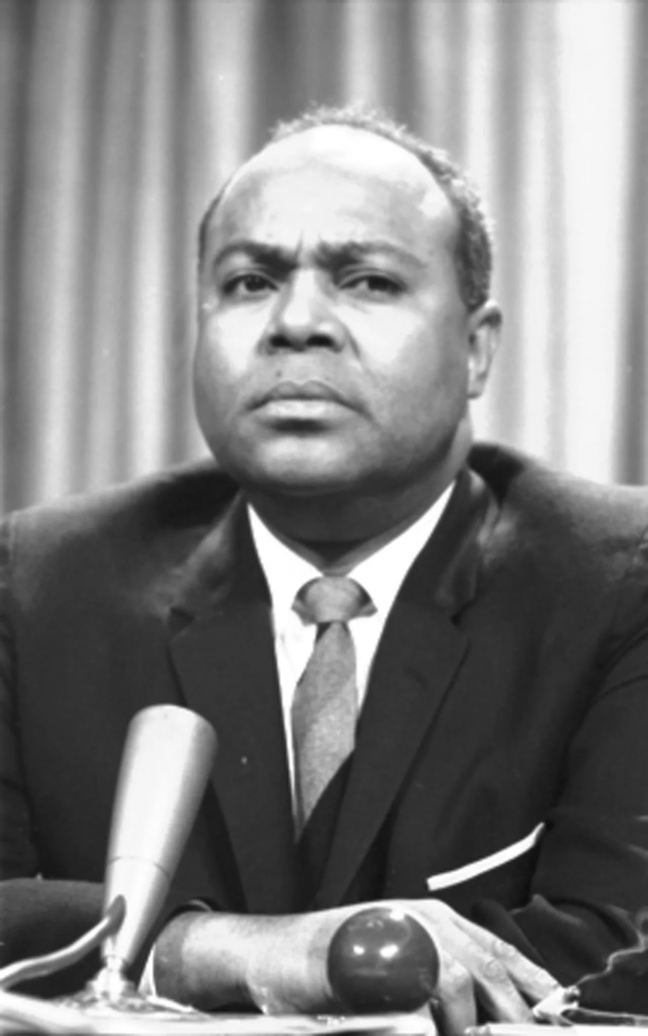 Portrait of James Farmer (1920–1999) – memorial page