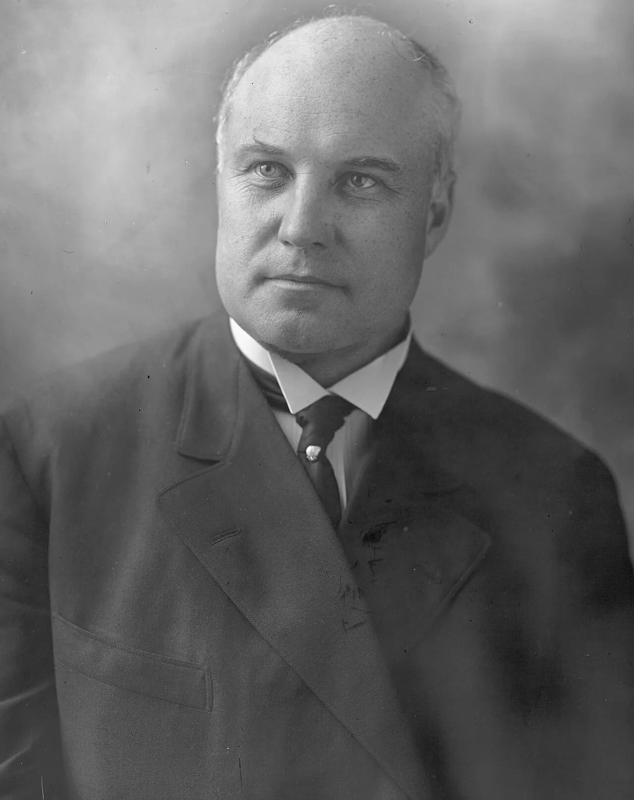 Portrait of Franklin Knight Lane (1864–1921) – memorial page