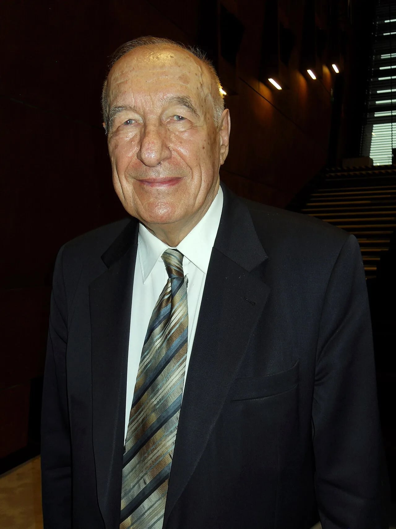Porträt von Jerzy Młynarczyk (1931–2017) – Gedenkseite