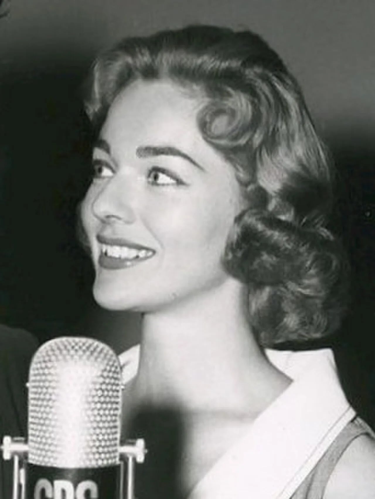 Porträt von Joan Weldon (1930–2021) – Gedenkseite