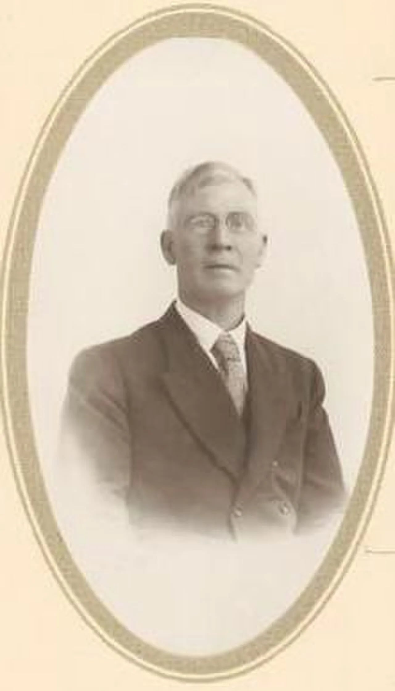 Porträt von John Cusack (1868–1956) – Gedenkseite