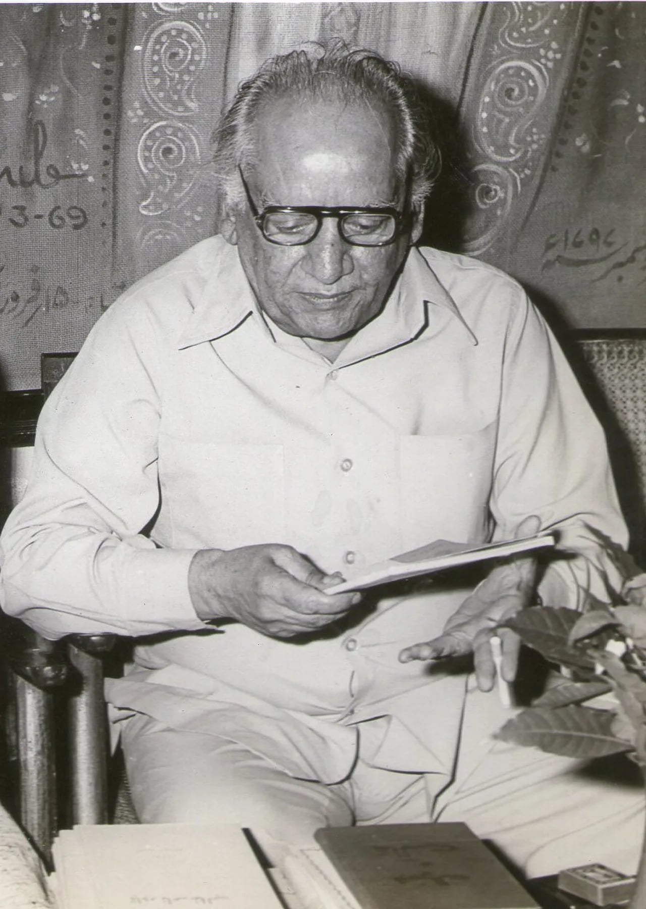 Portrait of Faiz Ahmed Faiz (1911–1984) – memorial page