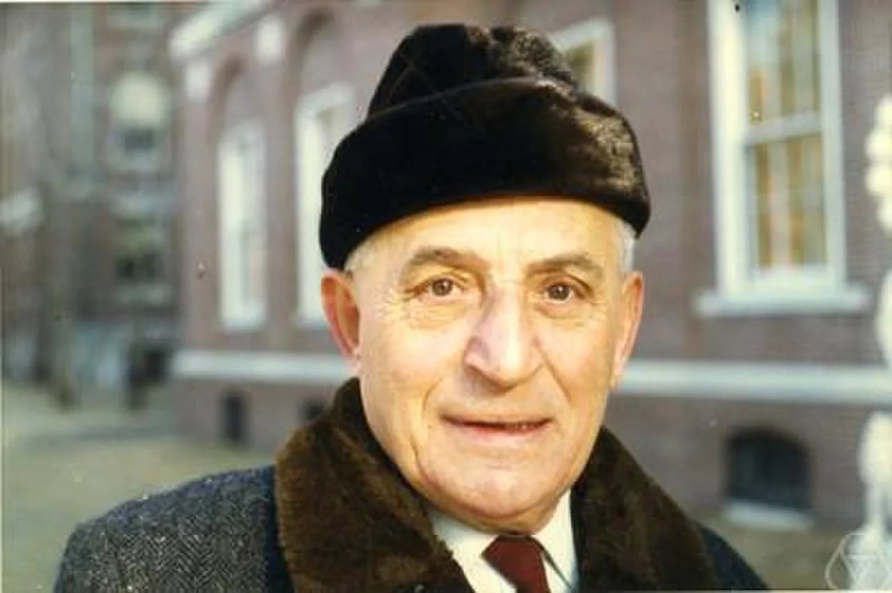 Portrait of Oscar Zariski (1899–1986) – memorial page