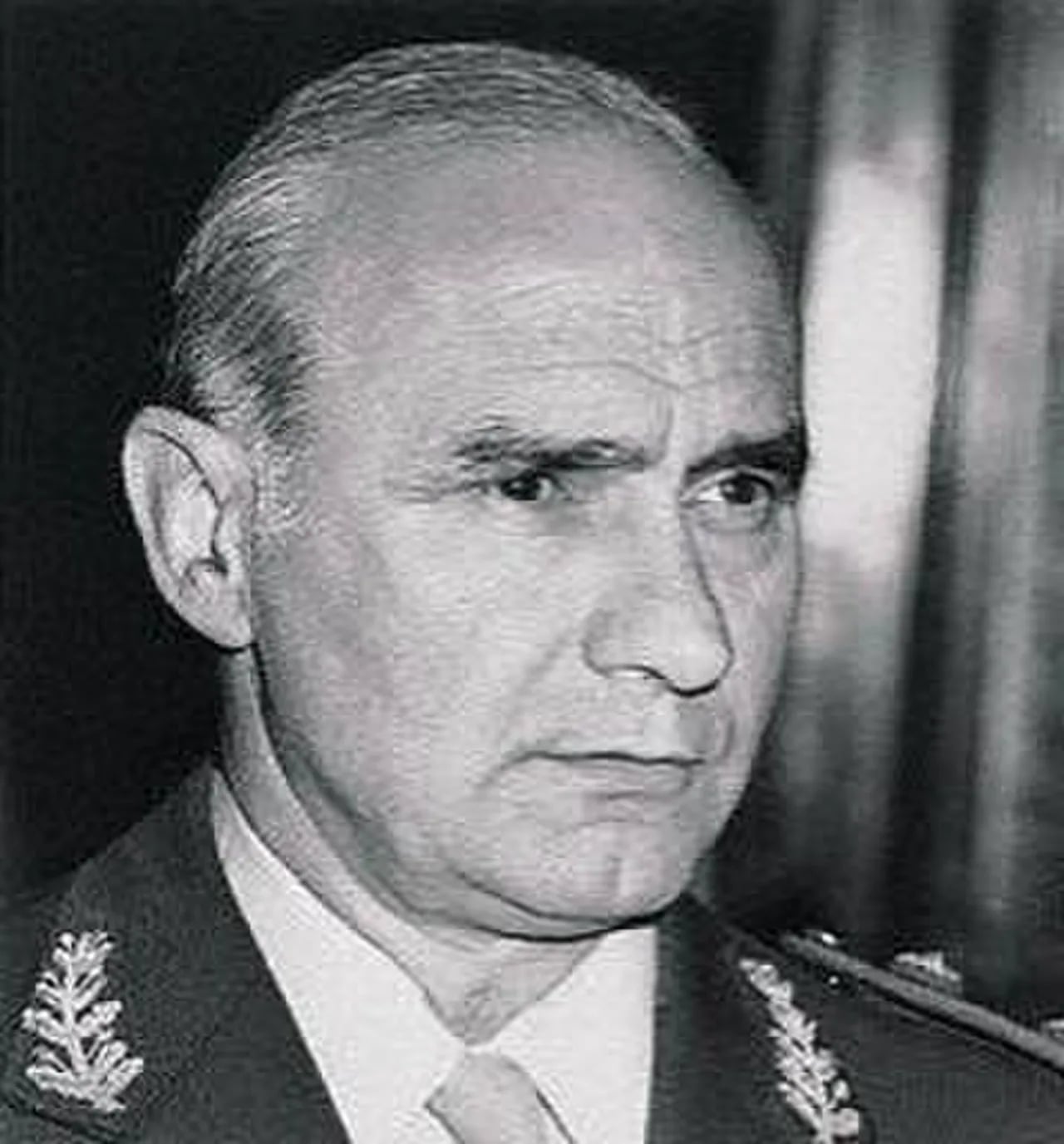 Porträt von Alfredo Saint Jean (1926–1987) – Gedenkseite