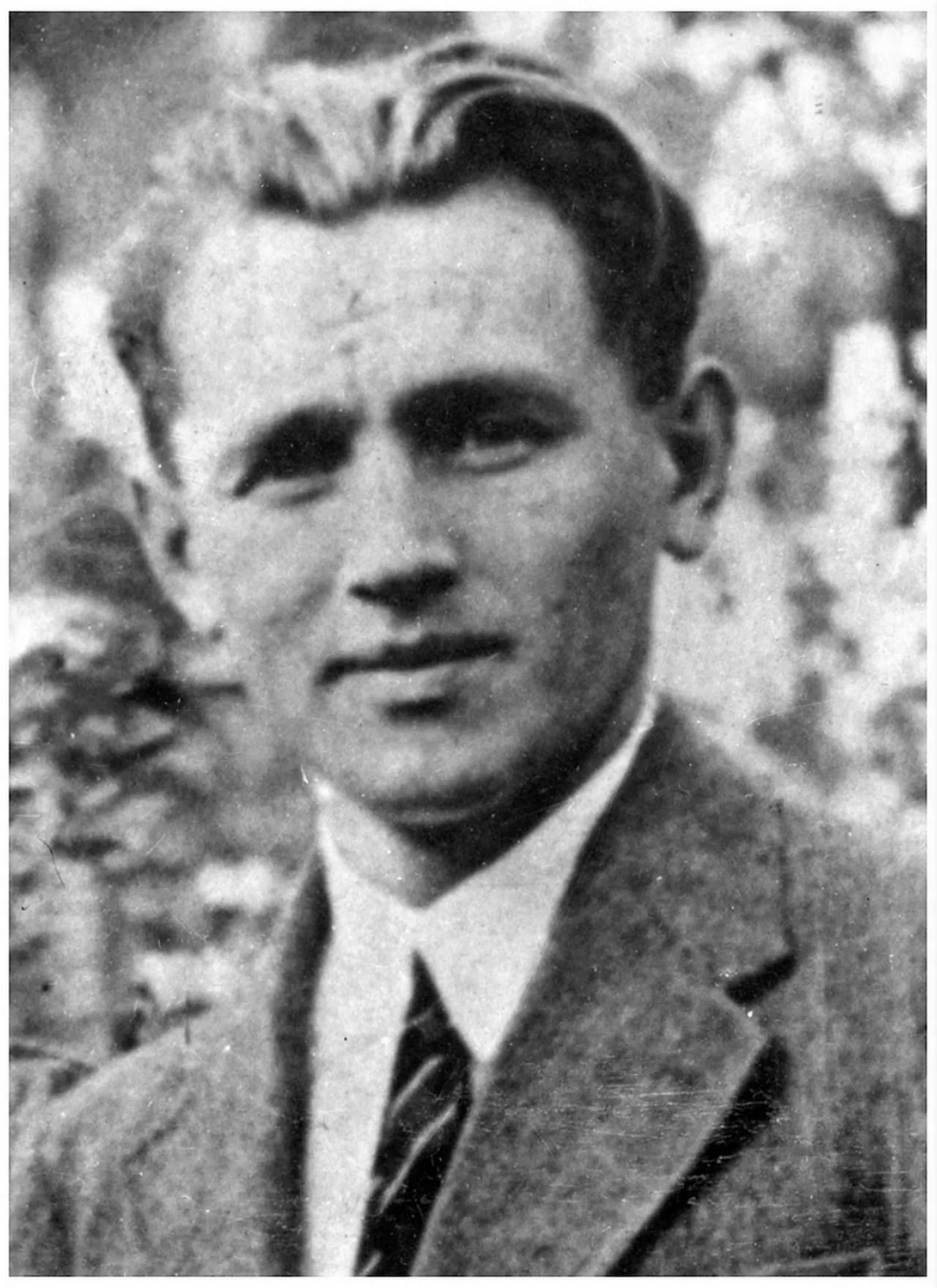 Portrait of Břetislav Lyčka (1903–1942) – memorial page