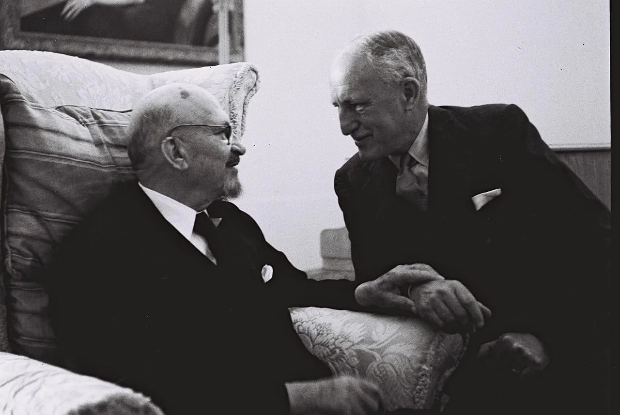 Porträt von Alexander Knox Helm (1893–1964) – Gedenkseite